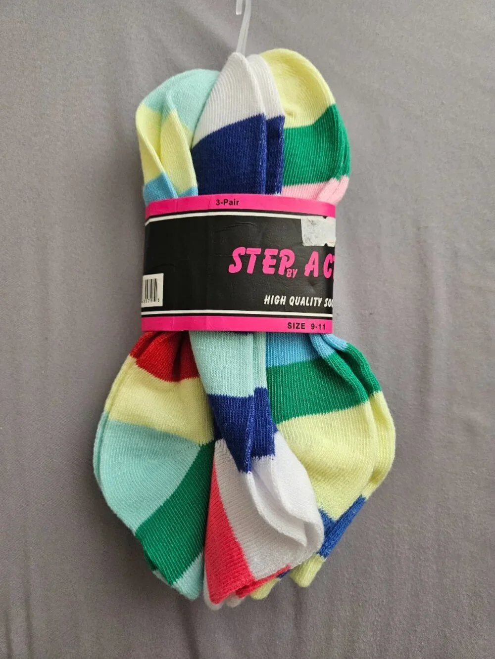 Pack Of 3 Multi Color Stripe Ankle Socks Size 9-11 NWT